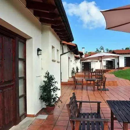 Familiar Cercano A Playa De Rodiles 1 Lägenhet