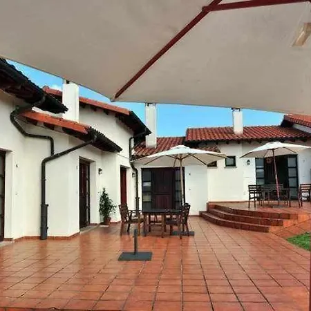 Familiar Cercano A Playa De Rodiles 1 Lägenhet