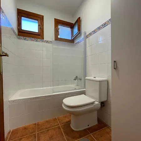 Familiar Cercano A Playa De Rodiles 1 *